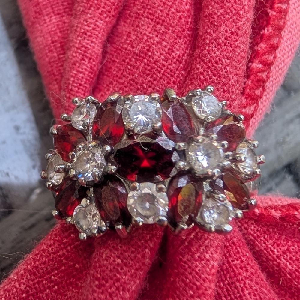 Vintage Silver Double Floral Garnet And Clear Crystal Ring Size 7